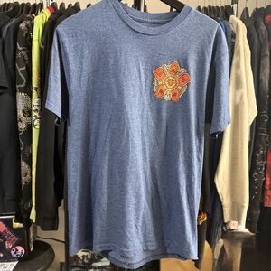 Stranger Things Cast (Netflix) Unique Art Mens SZ M Short Sleeve T-Shirt